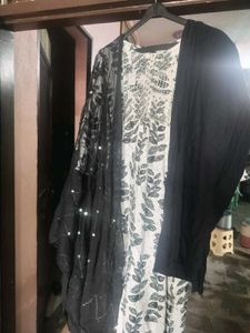 white kurta Elegant Black Sequined Dupatta nd plaz