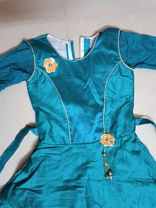 Green Simple Gown