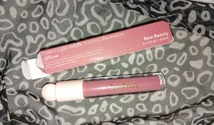 Rare Beauty Lip Oil- GLIMMER