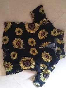 Black Sunflower Button Top