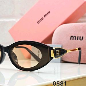 Miu Mi oval Sunglasses