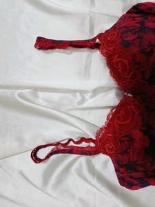 🇳🇿💫🎀Red Floral Lace Bra