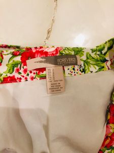 Chic Off-Shoulder Crop Top &amp; Floral Skirt Set