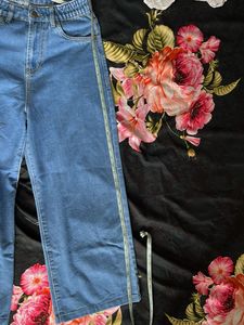 ‼️‼️Price drop—Wide Leg Dragonfly Jeans-high