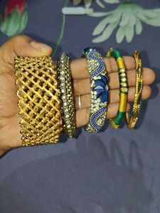 Beautiful Bangles Set