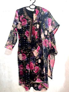 Printed Kurti With Dupatta Set