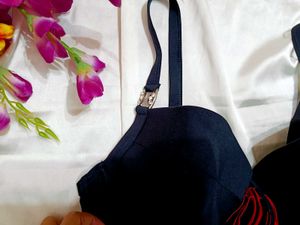 🇳🇿💫🎀Stylish Black Push-Up Bra