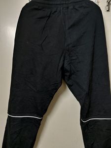 HRX Jogger.