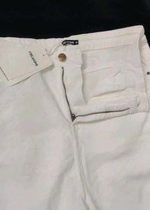 (FREAKINS) White Denim Shorts