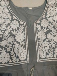 chikankari Elegant Embroidered Grey Kurta