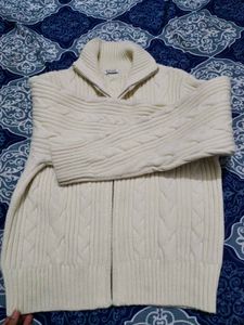 Cozy Cable Knit Zip-Up Sweater