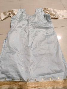 Elegant Kurta with Embellished Neckline