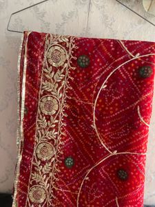 Exquisite Red Bandhani dupptaa