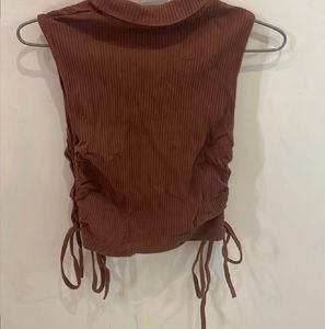 Ribbed Mock Neck Sleeveless Top
