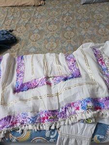 Beautiful Floral Print Kurta