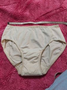 Comfortable Women's Briefs