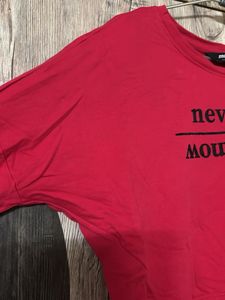 Red Graphic Print Cropped T-Shirt