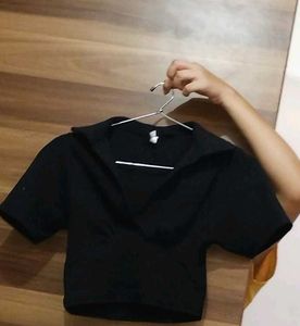 Black Cropped Collared Top