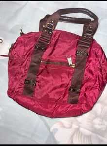 Authentic Kipling hand bag🎀