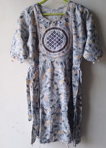 Aesthetic Womens Kurti