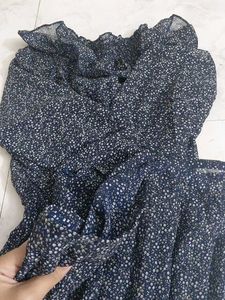 Dark Blue flowy dress 👗