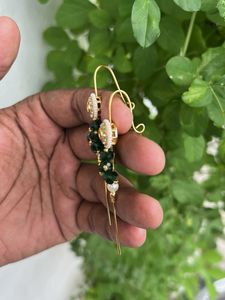 Elegant Green Crystal &amp; Pearl Dangle Earrings