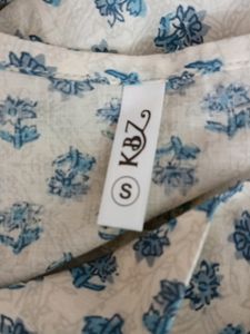 White &amp; Light Blue Tunic (Women)