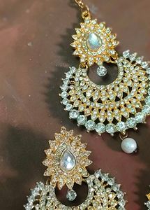 Stunning Crystal Jewellery Set 3 sets
