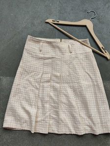 size 28
