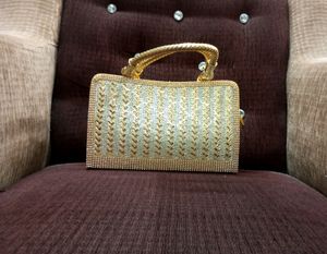 Beautiful 😍 Golden Hand/Sling Bag Only In ₹399