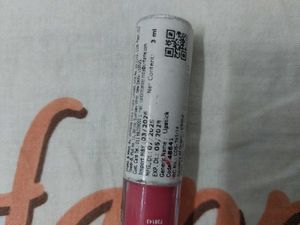oriflame the one Liquid Glitter Lipstick