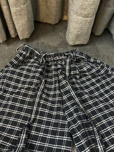 Plaid Lounge Pants - Comfy &amp; Stylish