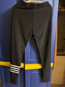 unused new Black Leggings with White Stripes