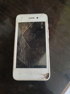 lava mobile with Cracked Screen