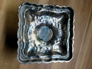 Vintage candle stand with bows