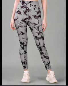 Stylish Tie-Dye Pocket Leggings
