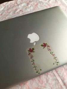 MacBook Pro Laptop 13 inch (mid 2012)