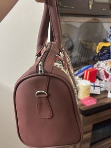 Handbag
