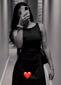 Black Ruched Sleeveless Dress