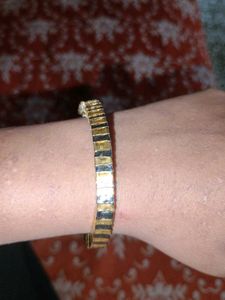 Stylish Bangle Bracelet