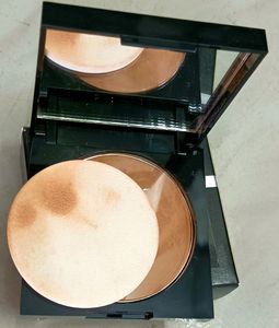 RENEE Face Base Compact Powder Chestnut Beige 9gm