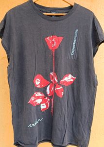Forever21 Depeche Mode 80s Violator Rose Muscle T