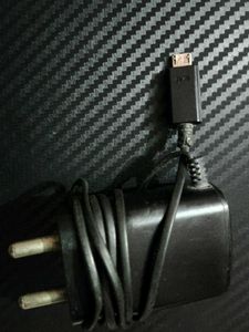 Original Samsung Travel Adapter - Micro USB B