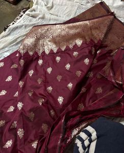 Designer Banarasi saree with blouse (Women’s)