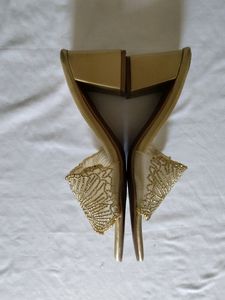 Cream Heels (Women's)