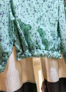 Lightweight Floral Print Tunic