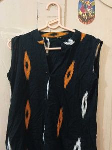 Boho Black Ikat Print Sleeveless kurta