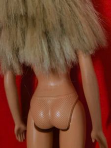 vintage Barbie Doll - Blonde Hair 2000 model
