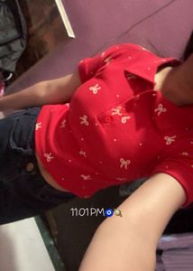 Red Bow Print Collared Top