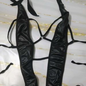 (1450) Sexy Black One-Piece Swimsuit